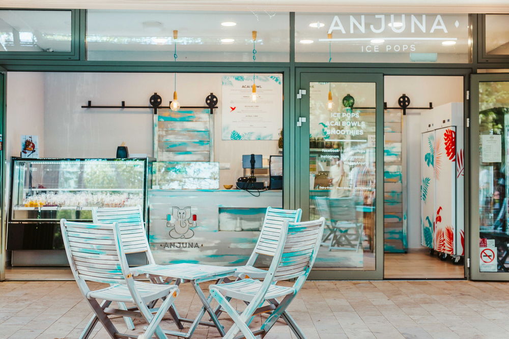 Anjuna Ice Pops