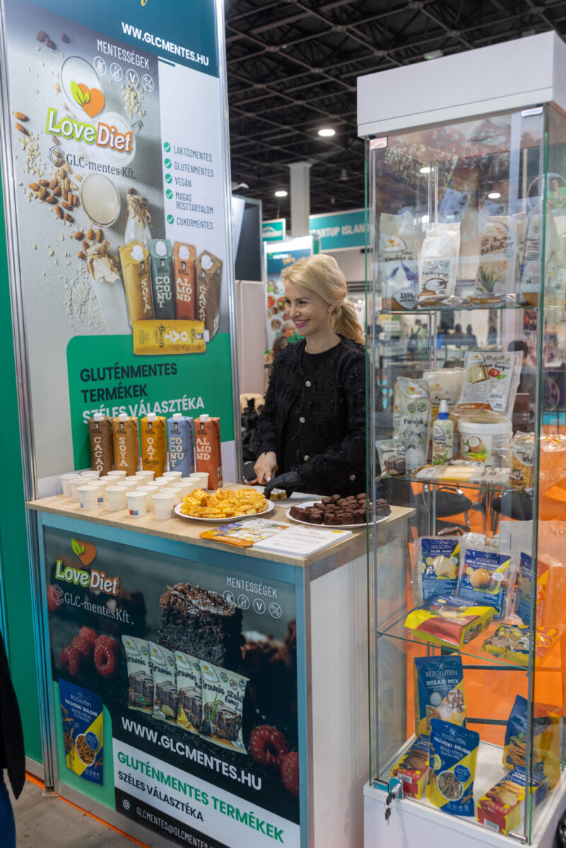 LoveDiet - Csak a Mentes Közösségi Stand SIRHA 2026